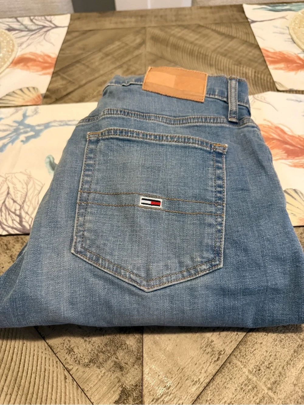 Tommy Hilfiger Men's Light Blue Denim Jeans